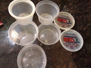 3 large, 2 small, 3 lids